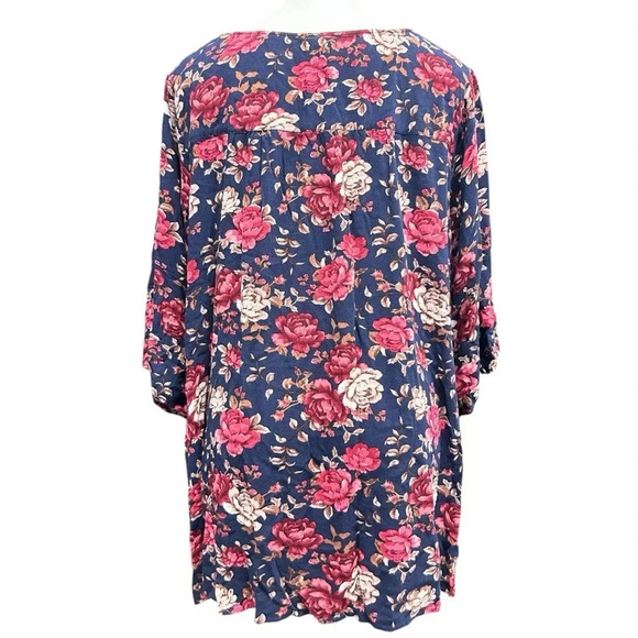 Torrid Plus Navy Floral Split Bell Sleeve Crisscross Neckline Crepe Blouse boho - Picture 8 of 10
